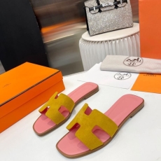 Hermes Slippers